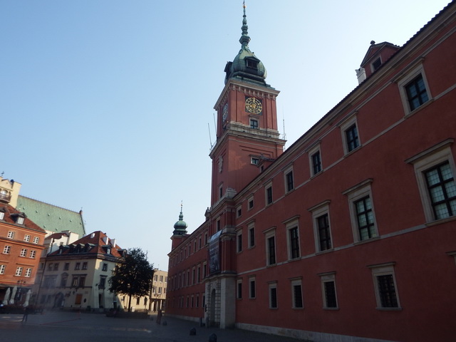Королевский замок. Дворцовая площадь