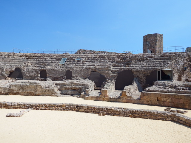  Tarragona, Старый город, Национального археологического музей, Капитолийская волчица, крепостная стена. Espanya, El 2015